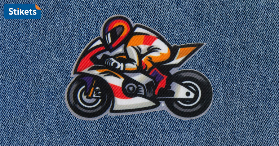 Toppa Termoadesiva “Pedal Power Cyclist” – Personalizza Jeans E Giacche Con Stile!